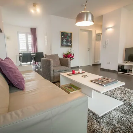 Apartment Ferienapartments Am Steinfelder Hof *