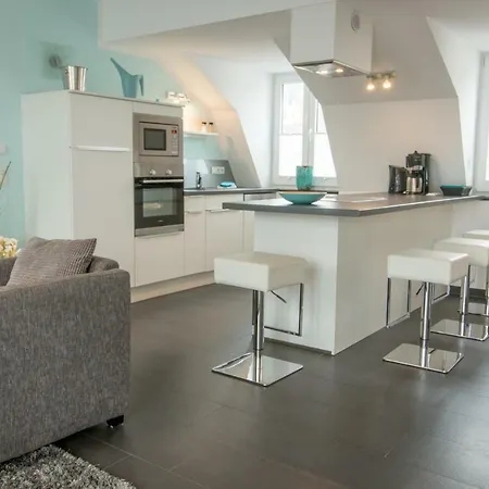 フェーリエンアパートメンツ アム シュタインフェルダー ホフ アパート バート・ノイェンアール・アールヴァイラー