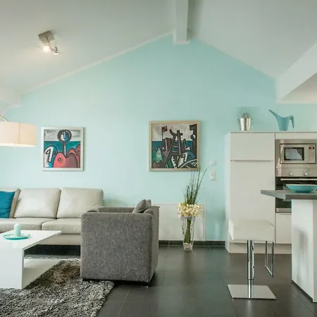 フェーリエンアパートメンツ アム シュタインフェルダー ホフ * バート・ノイェンアール・アールヴァイラー