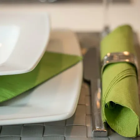 アパート フェーリエンアパートメンツ アム シュタインフェルダー ホフ *