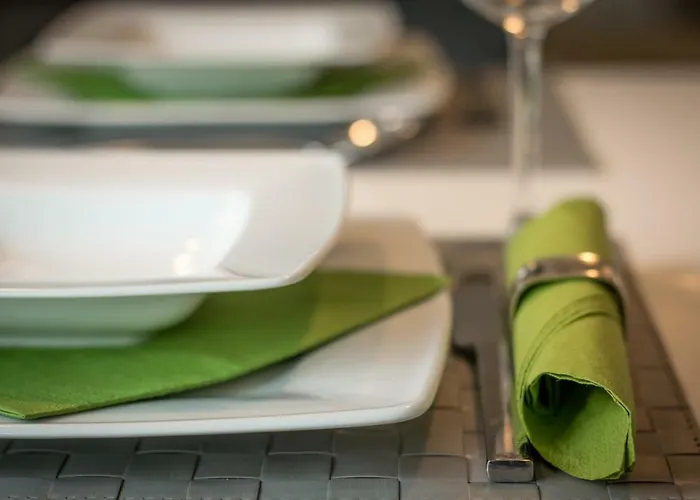 菲尔德霍夫公寓 *